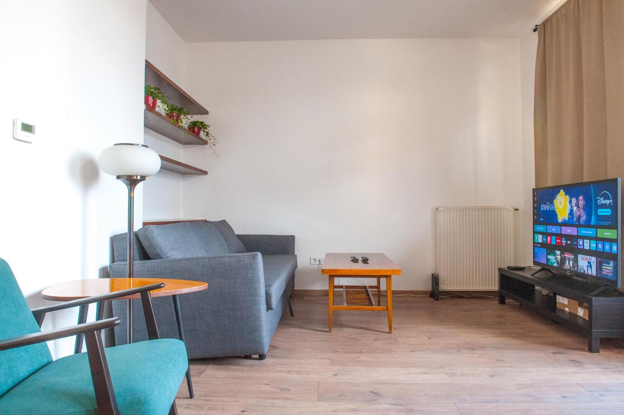 Spacious 2 Story Loft W Balcony Near Opera, Andrassy Βουδαπέστη Εξωτερικό φωτογραφία